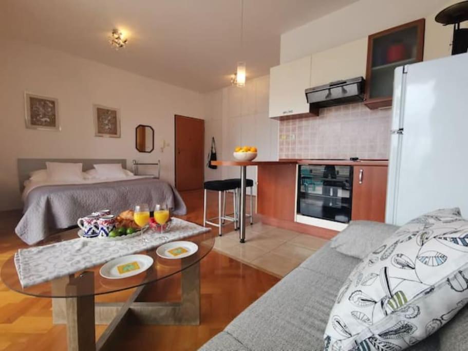 Maia'S Beach Studio Znjan Split Luaran gambar